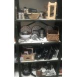 4 shelves of kitchenalia