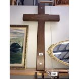 A large oak cross