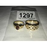 2 9ct gold rings, approximately 5 grams. sizes L and S.
