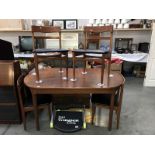 4 Nathan chairs & a table
