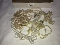 7 simulated pearl necklaces