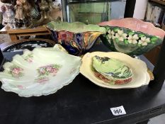 3 porcelain dishes and 2 porcelain spray flower vases