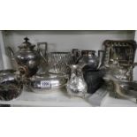 A mixed lot of silver plate.