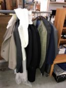 9 items of men's wear,