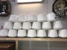 18 cones of white wool - Ecafil Quito Opaco - Each weigh approximately 1.