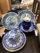 A collection of blue and white china