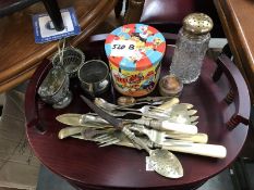 A small lot of metal miscellaneous cutlery