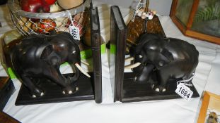 A pair of elephant bookends.