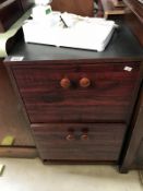 A 2 drawer filing cabinet