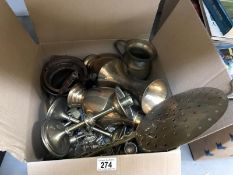 A quantity of brassware & metal ware