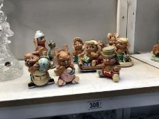 10 Pendelfin figurines