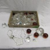 A quantity of glass chandelier droppers etc.