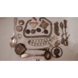 A quantity of hall marked silver items for spares or repair,