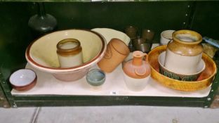 A quantity of ceramic bowls, jugs etc.