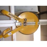 A stoplock anti-theft wheel clamp with key