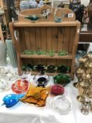 18 assorted items of coloured art glass