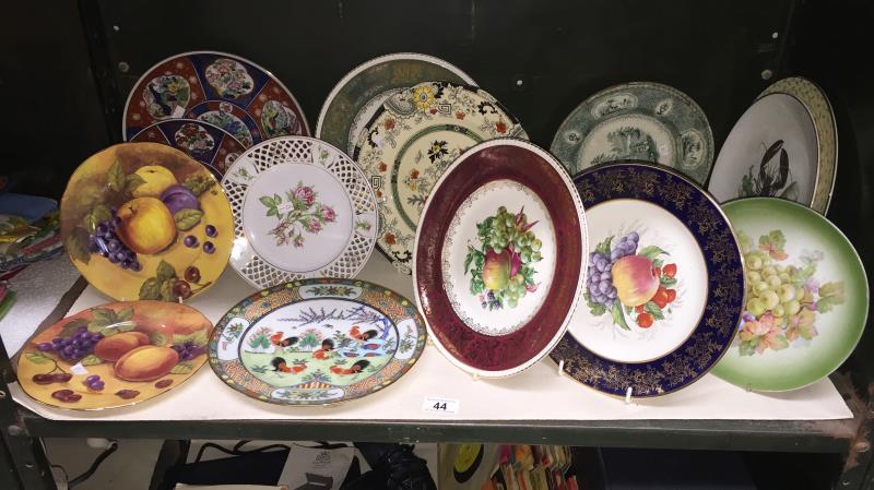 A good selection of cabinet plates