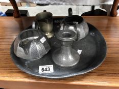 A quantity of pewter (5 items in total)