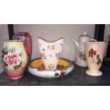 6 pieces of lustre and lustre style ware consisting of vases,