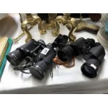 2 pairs of binoculars 1 Prinzlux,