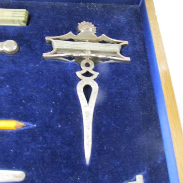 A superb cased set of Hall Marked silver Masonic working tools, Hall marked London 1934, Toye & Co. - Image 6 of 7