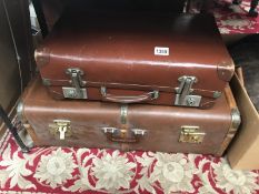 2 vintage suitcases