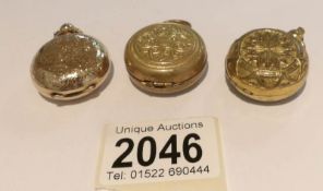 3 Victorian yellow metal sovereign cases.