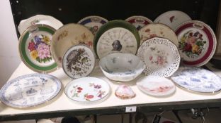 A quantity of cabinet plates.