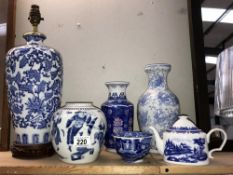 6 pieces of oriental blue and white china including ginger jar