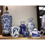 6 pieces of oriental blue and white china including ginger jar