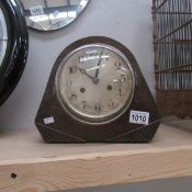 A 1950's mantel clock.