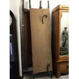 2 early 20th Century stretchers