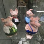 4 Wade Nat West pig money boxes.