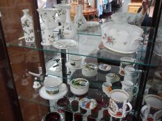 A Wedgwood wild strawberry, Minton Marlow, Villeroy and Boch porcelain collectable tableware.