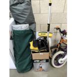 A 150W pressure washer