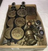 A quantity of miscellaneous metal ware including brass miners lamp, coin horse brasses etc.