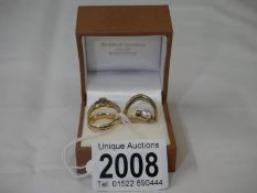 4 assorted 9ct gold rings included Claddagh (all hall marked, approximate total weight 9 grams).