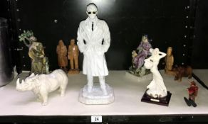 10 assorted ceramic wooden and resin figures including Capodimonte (some A/F)