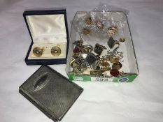 A mixed lot of cuff links, tie backs etc.