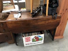 A Victorian mahogany pembroke table