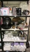 4 shelves of kitchenalia and catering products