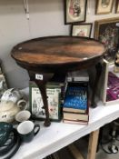 A 1930's pie crust coffee table with Queen Anne legs