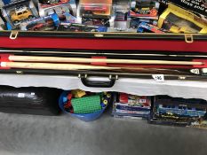 A cased Terry Griffiths Riley snooker cue