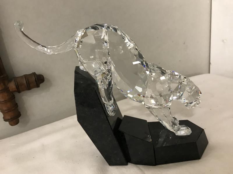 6 Swarovski crystal animal figures - lion upon rock (boxed), eagle (boxed), - Image 13 of 13