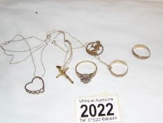 6 items of 9ct gold jewellery - heart pendant on chain set with 5 white stones, 2 band rings, St,