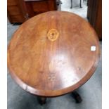 A Victorian oval mahogany inlaid loo table.