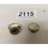 2 Georgian memorial rings in gold, size L and size I.