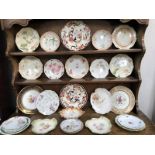 A large quantity of 19th and 20th century cabinet plates.