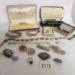 A mixed lot of costume jewellery etc.