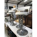 4 kitchen/bar stools